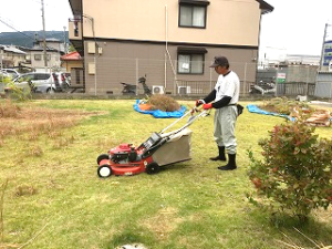 写真：作業中